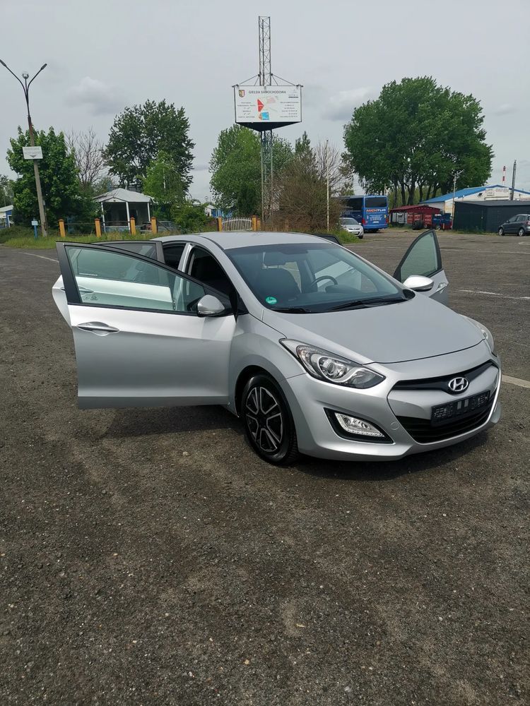 Hyundai i30 II 2013