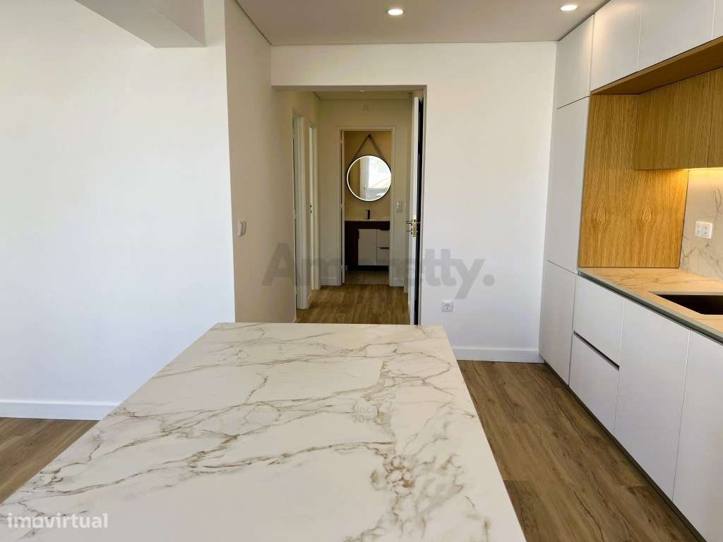 T2 Novo em Pleno Coração das Avenidas Novas - Grande imagem: 4/21