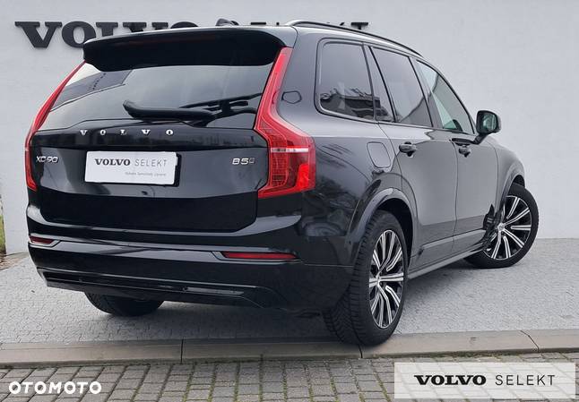 Volvo XC 90 - 9