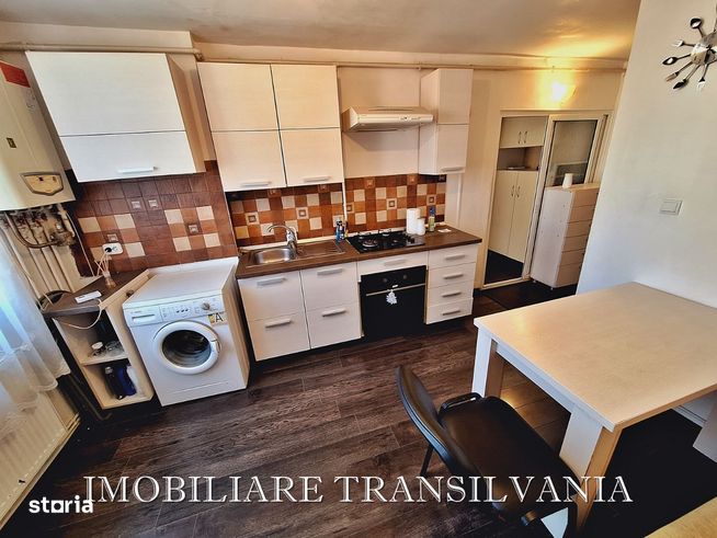 Agentie vindem Apartament, 35 mp, et.3 - strada Independentei-0