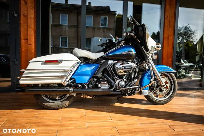 Harley-Davidson FLH Electra Glide - 10