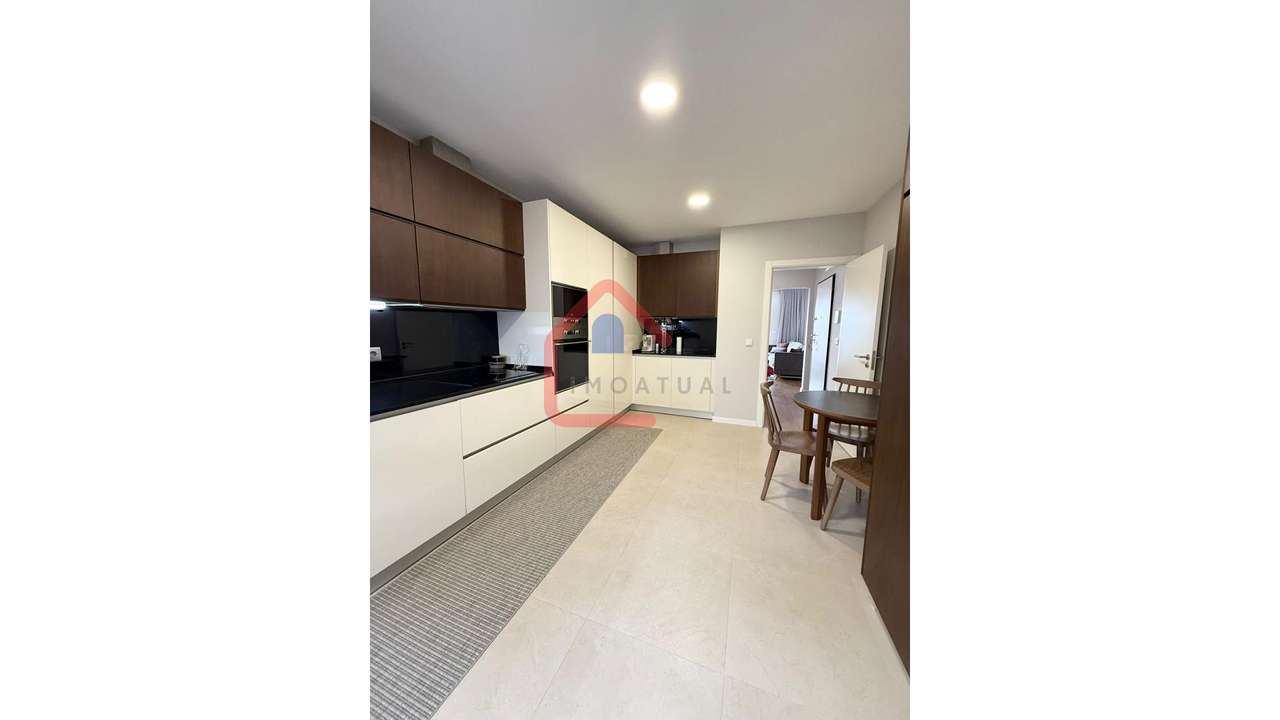 Apartamento T3 em Portugal-27