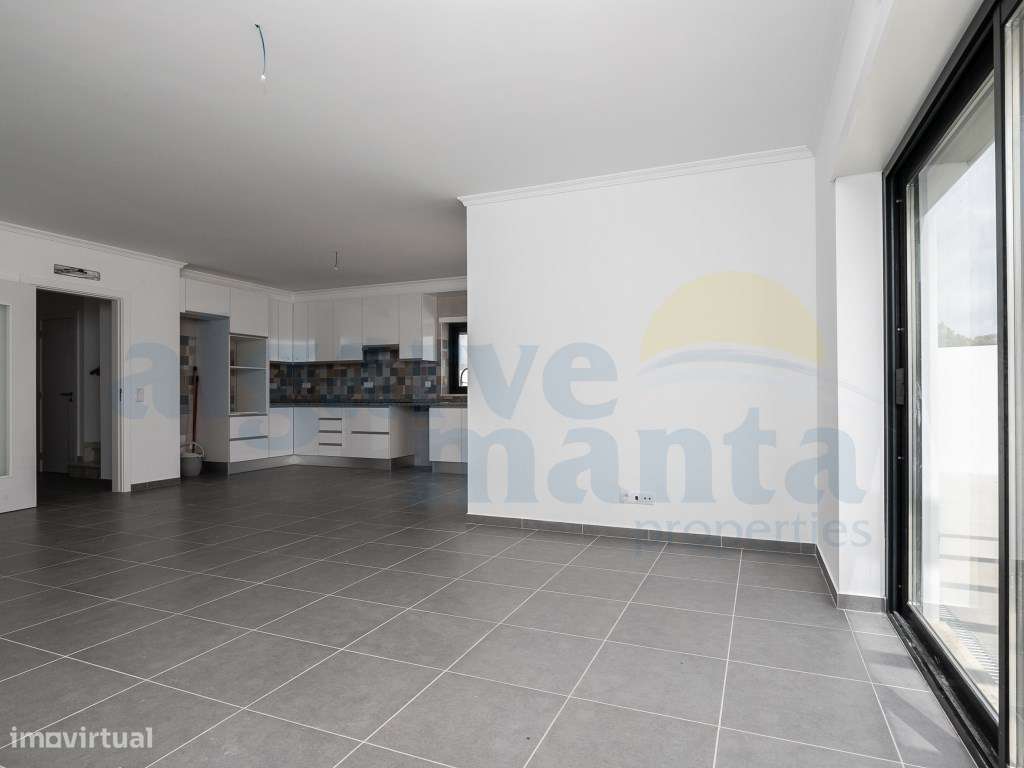 Moradia Geminada T3+1 Nova com Piscina Privada em Vila Nova de Cacela - Grande imagem: 4/21
