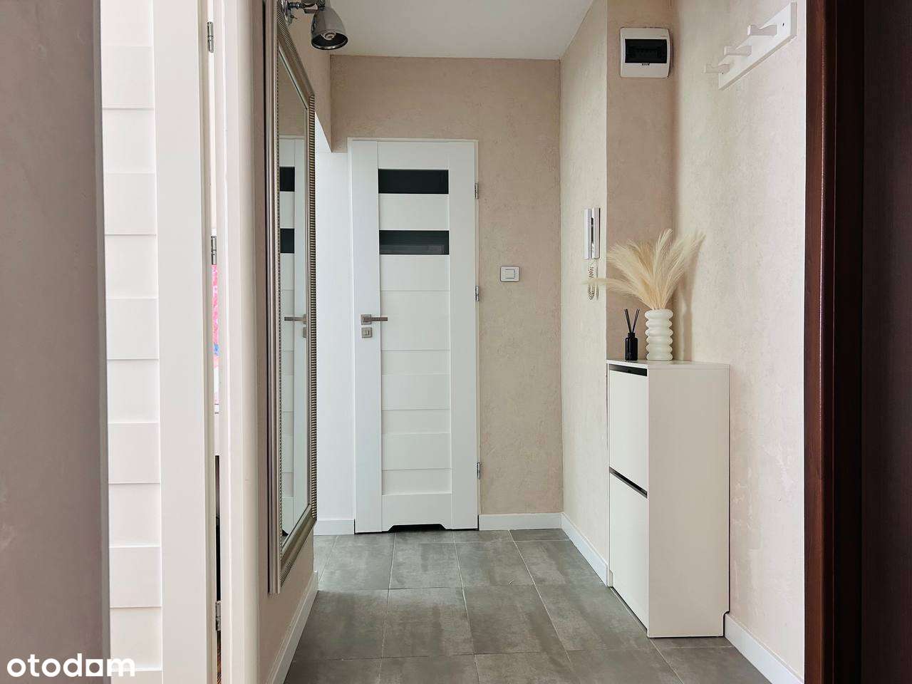 2 pokoje | 47 m² | Nowoczesne | Oddzielna kuchnia | Zielone Winogrady-7