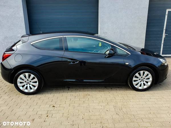 Opel Astra GTC 1.4 Turbo - 15