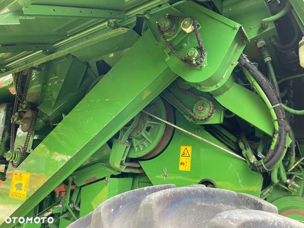 John Deere 2256 - 6