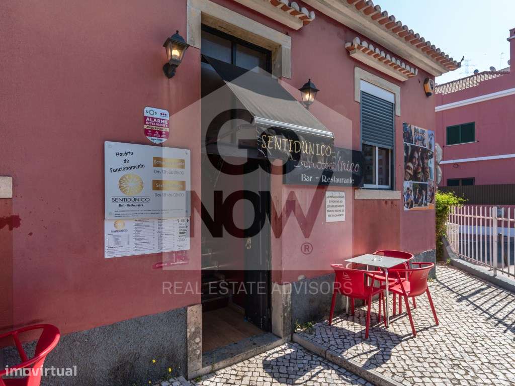 Vende-se Bar-Restaurante em Pleno Funcionamento no Centro de Belas - Grande imagem: 4/33