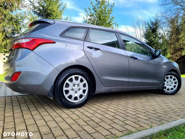 Hyundai I30 1.4 CRDi Classic - 32