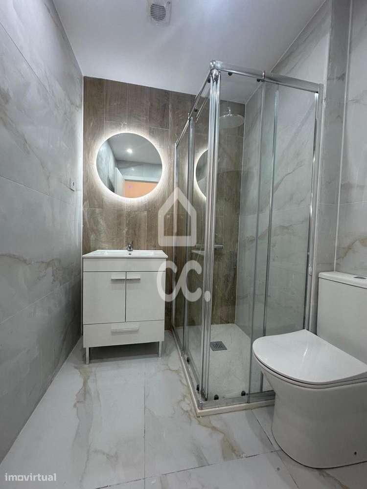 T2  VENDA em Santa Iria de Azóia-12