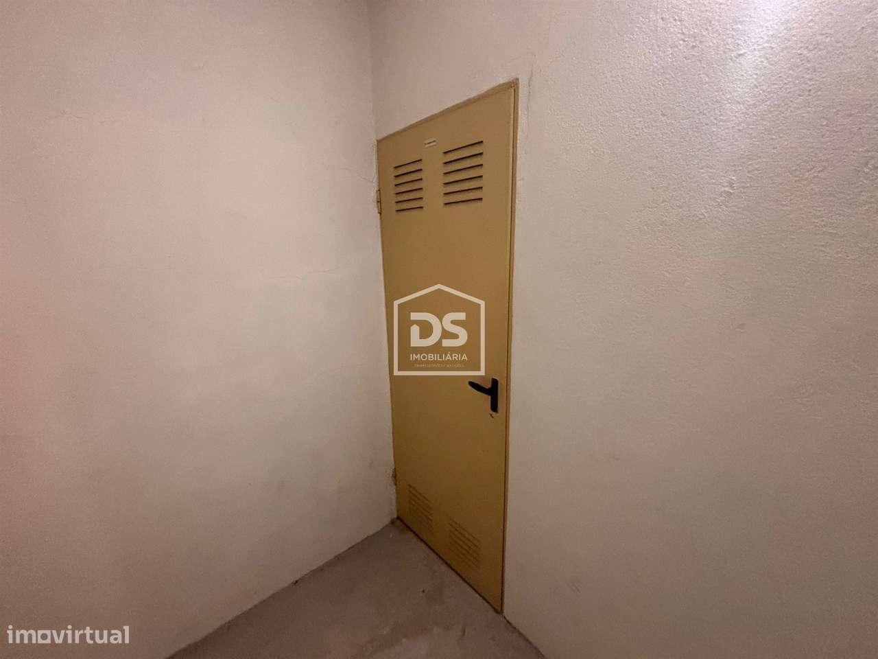 Apartamento T3 Venda em Ramada e Caneças,Odivelas-32