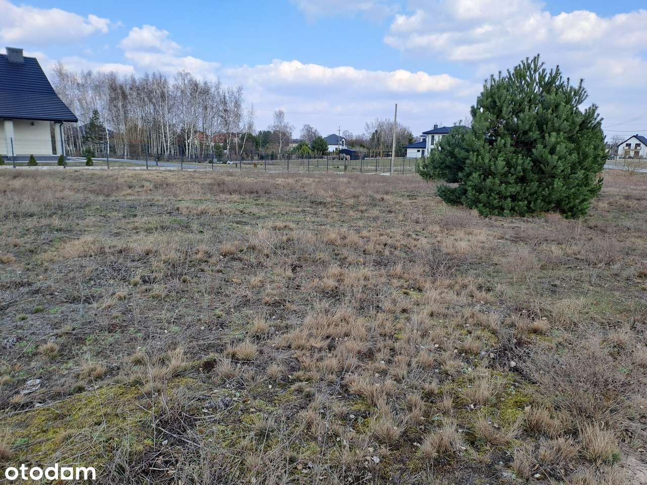 Działka w Dąbrówce przy ulicy Kościelnej-3