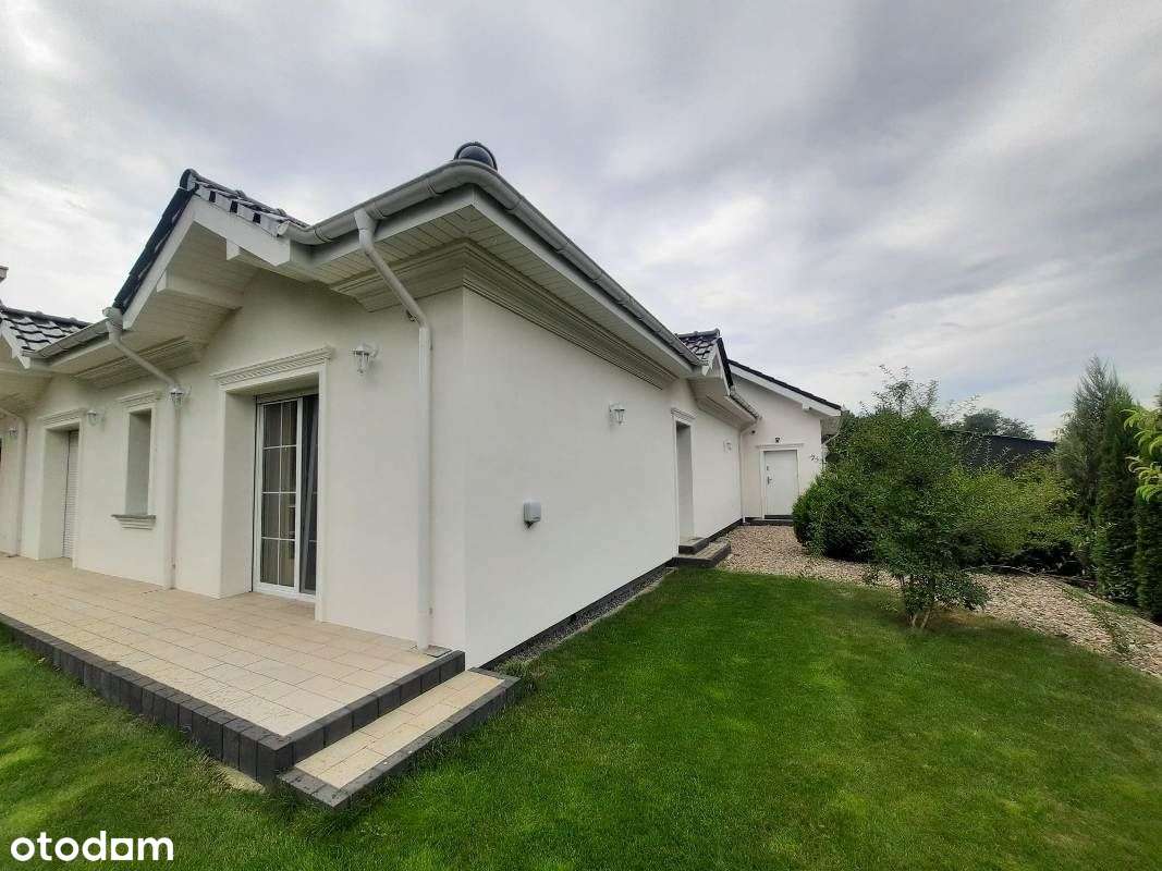 Nowoczesna rezydencja z własnym lasem -Lisiec Mały-7