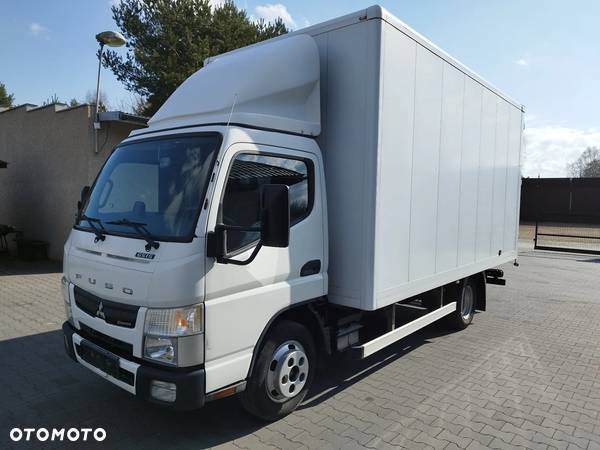 Mitsubishi Fuso Canter - 1