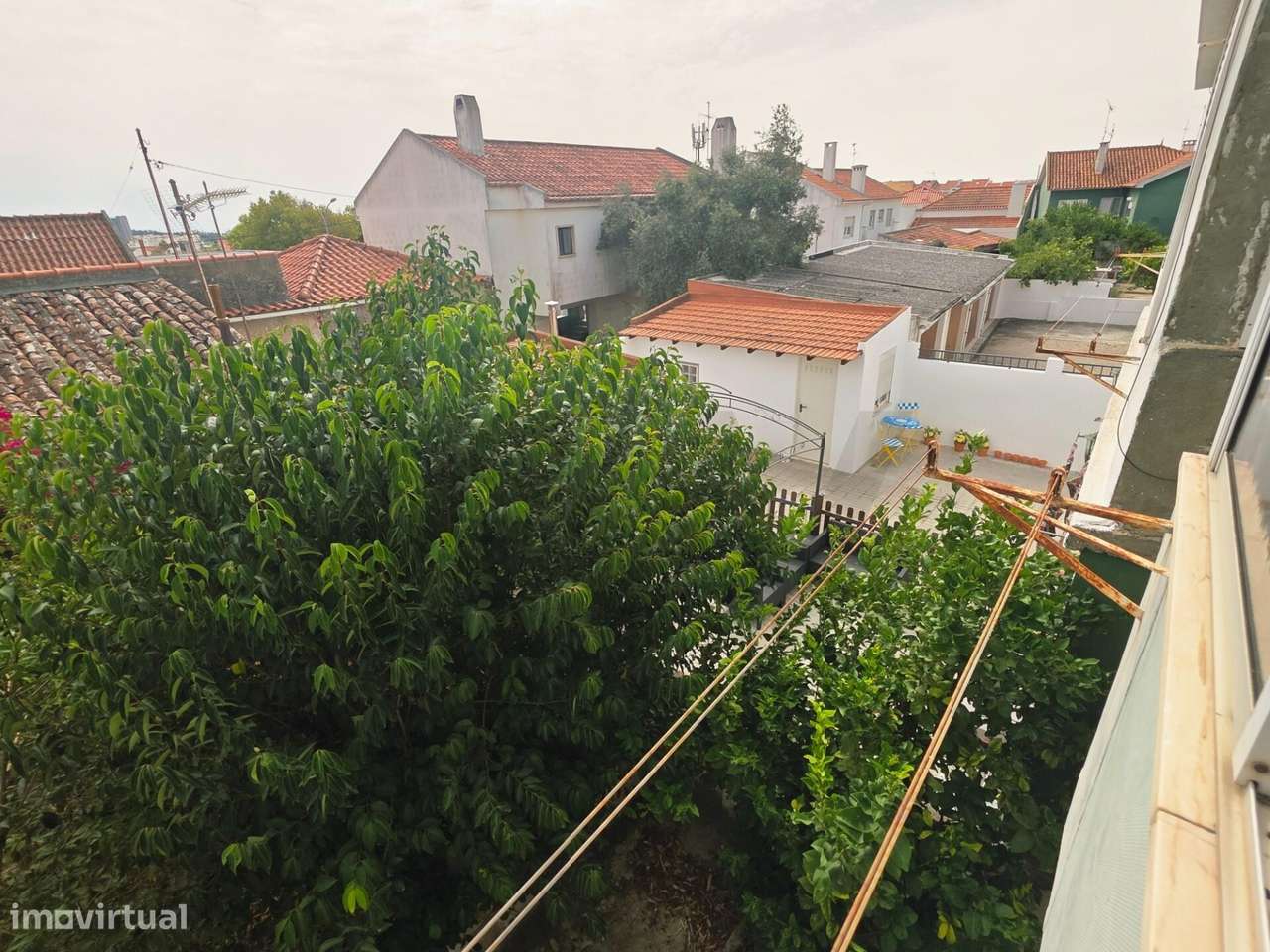 Moradia Bi familiar – Dois T3 Independentes | Porto Salvo-35