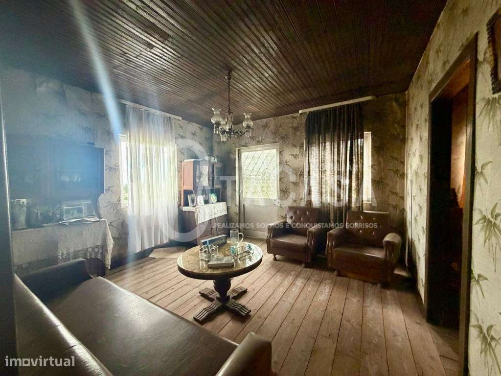 Moradia isolada T3 + terreno para venda em 12kms do centro de Águeda-5