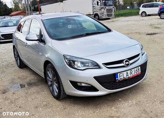 Opel Astra 1.4 Turbo Sports Tourer ecoFLEX Start/Stop Style - 2