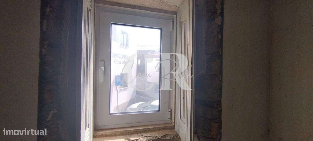 Moradia para restaurar-27