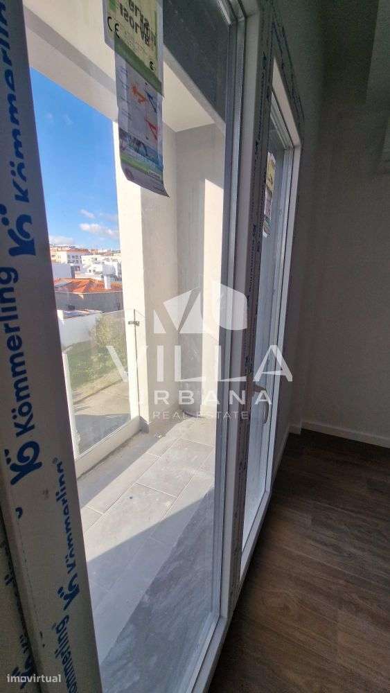 Apartamento T3+1 Duplex em Vale Milhaços-21