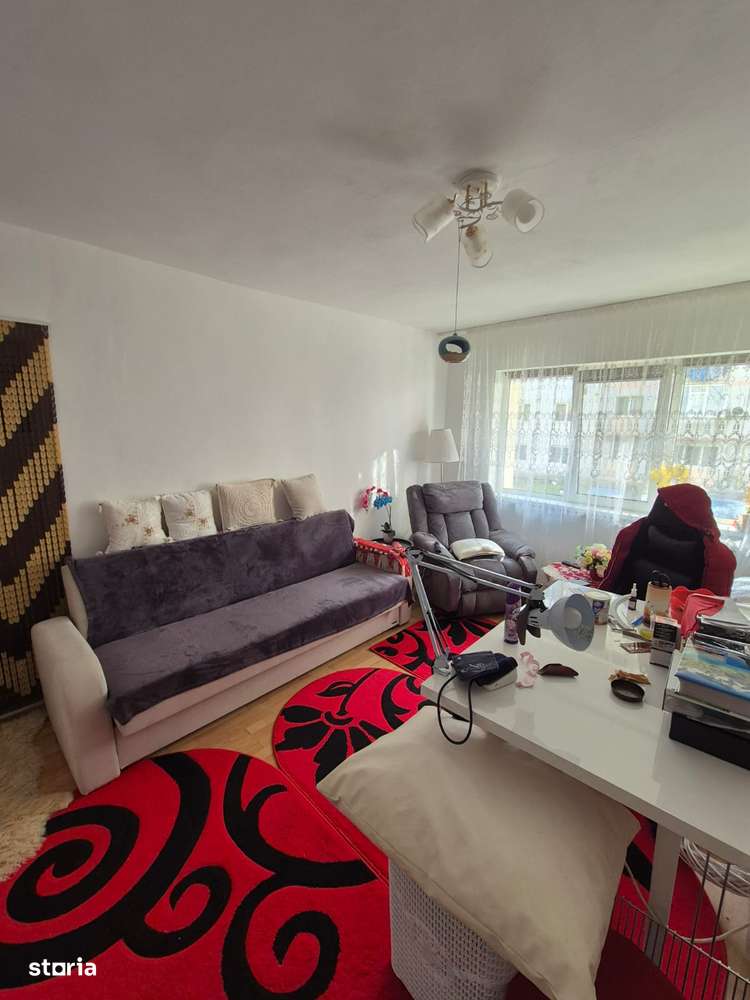 Apartament 2 camere la strada Primaverii - Imagine principală: 1/8