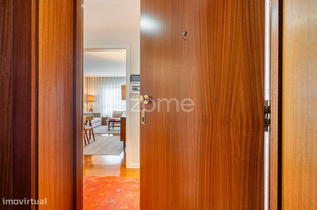 Apartamento T3 com garagem e arrumos, Foz do Douro, Porto - Grande imagem: 3/50
