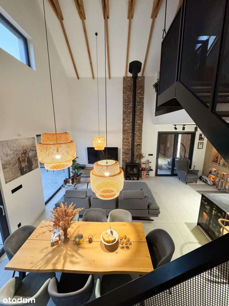 Wyjątkowy i nowoczesny dom samowytarczalny z antresolą, Lusówko-3