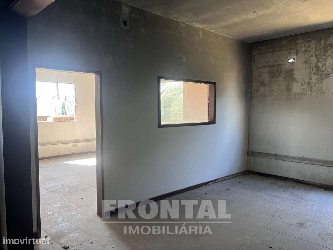 Terreno Industrial Plano – 7.200 m² | Perto do porto de Leixões | Zona-11