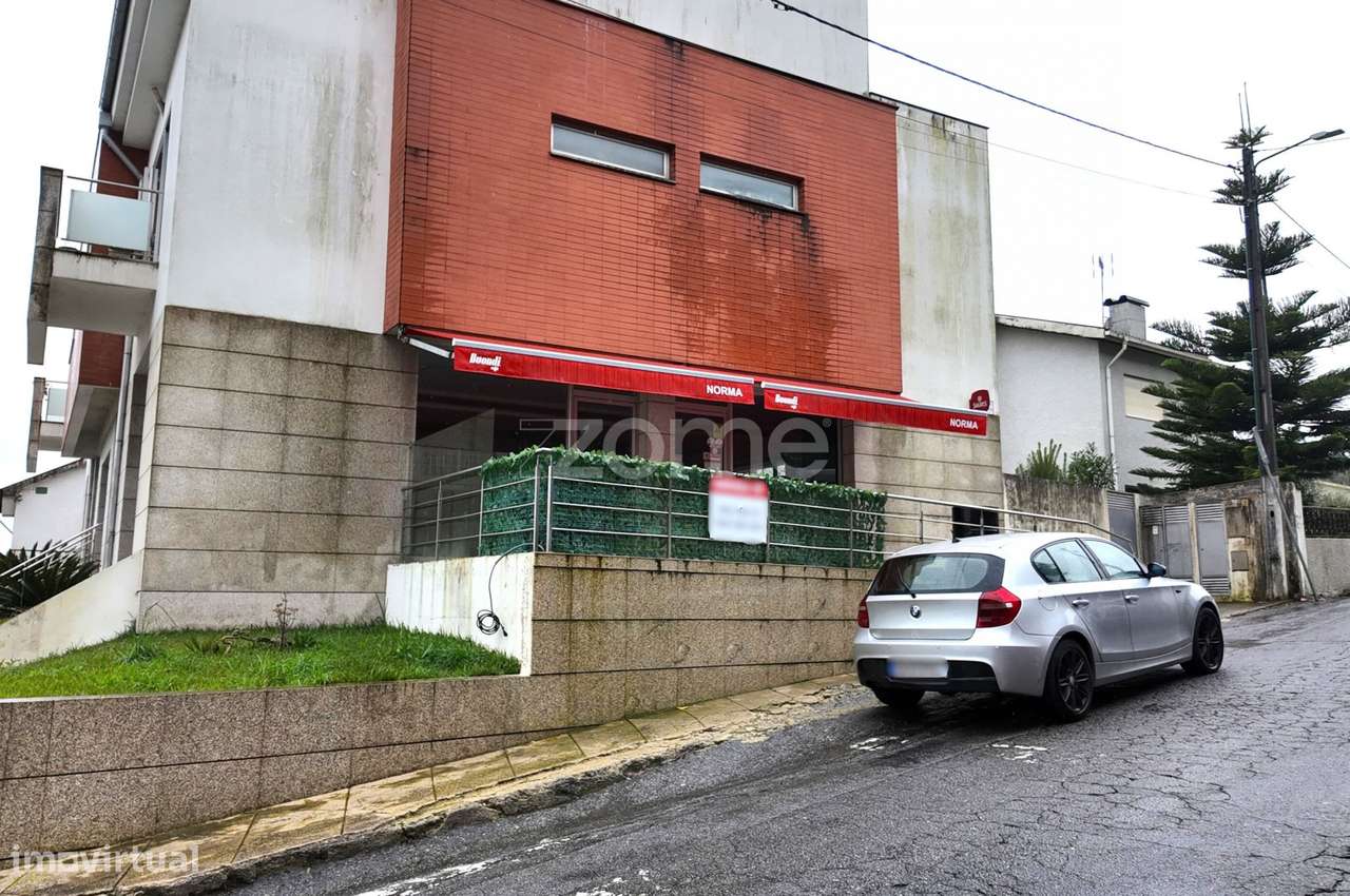 Café Pronto a Trabalhar para Arrendamento em Vilaça, Braga - Grande imagem: 2/36