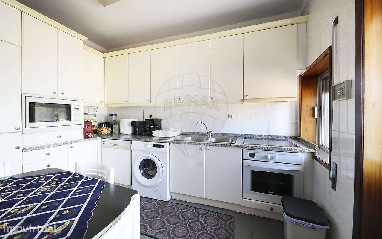 Moradia T2 para venda-7