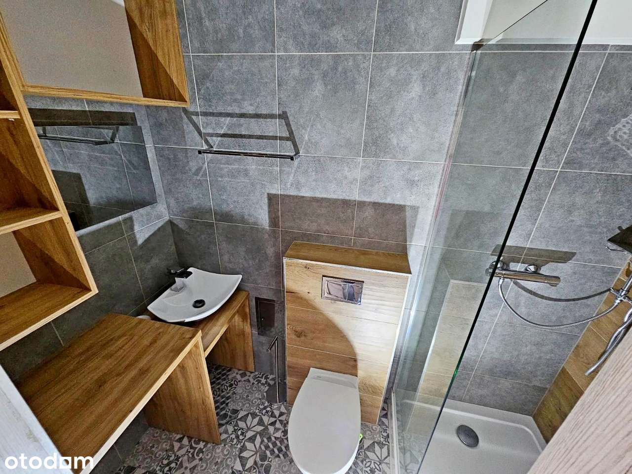 Mieszkanie na sprzedaż - 2 pokoje I piętro-7