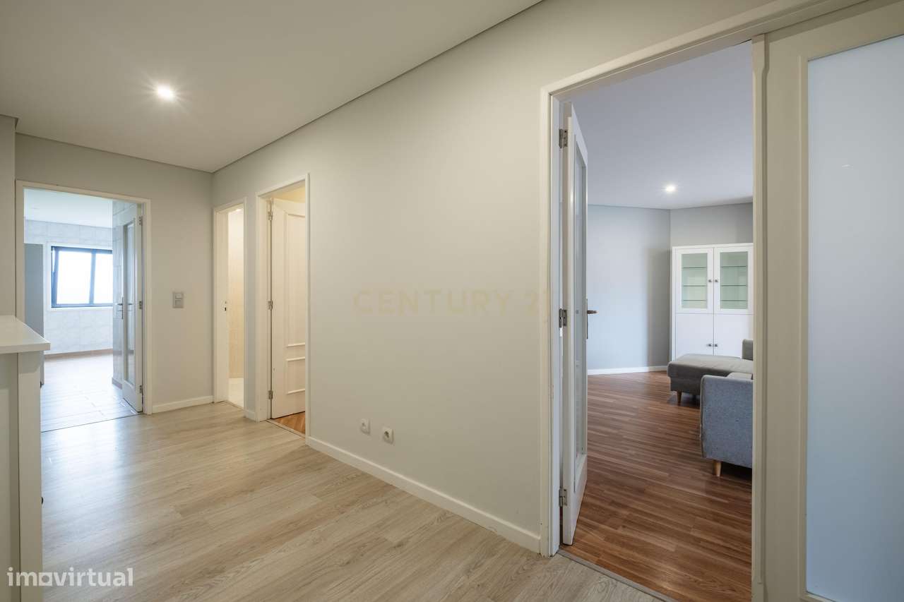 Apartamento T3 em Arcozelo – A poucos minutos da Praia da Aguda - Grande imagem: 3/34