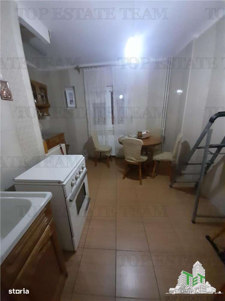 Bulevardul Decebal-Voronet-in exclusivitate vanzare 2 camere-19