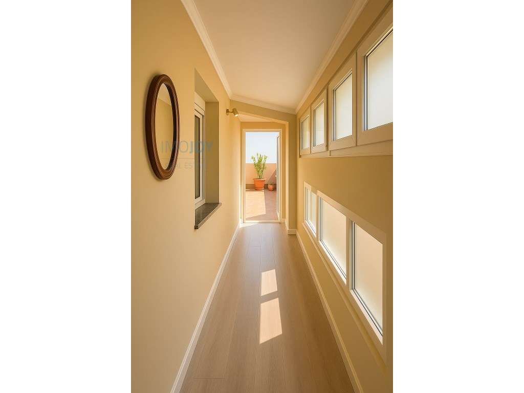 Moradia T1+1 Remodelada para Venda em Benavente - Grande imagem: 5/26