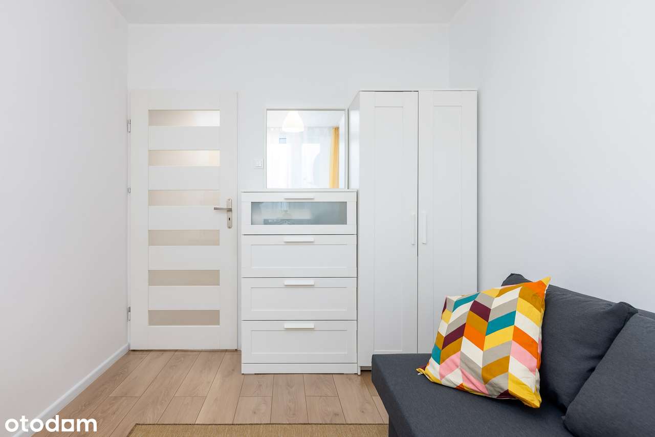 Przy SKY TOWER, zadbane 2 pokoje, osobna kuchnia, parkowanie -szlaban. - Pełny obrazek: 5/16