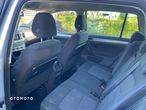 Volkswagen Golf VII 1.6 TDI BMT Trendline - 16