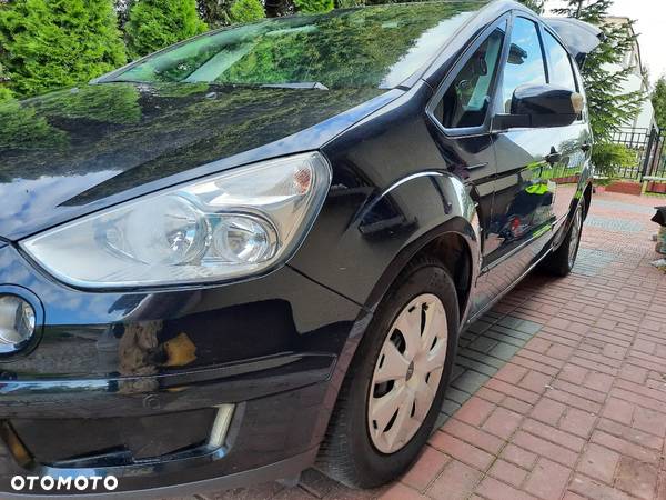 Ford S-Max 2.0 Ambiente - 2