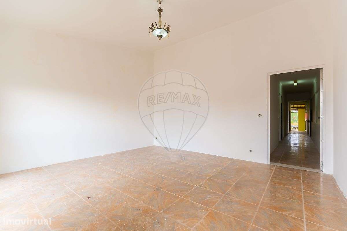 Moradia T2 para venda-12