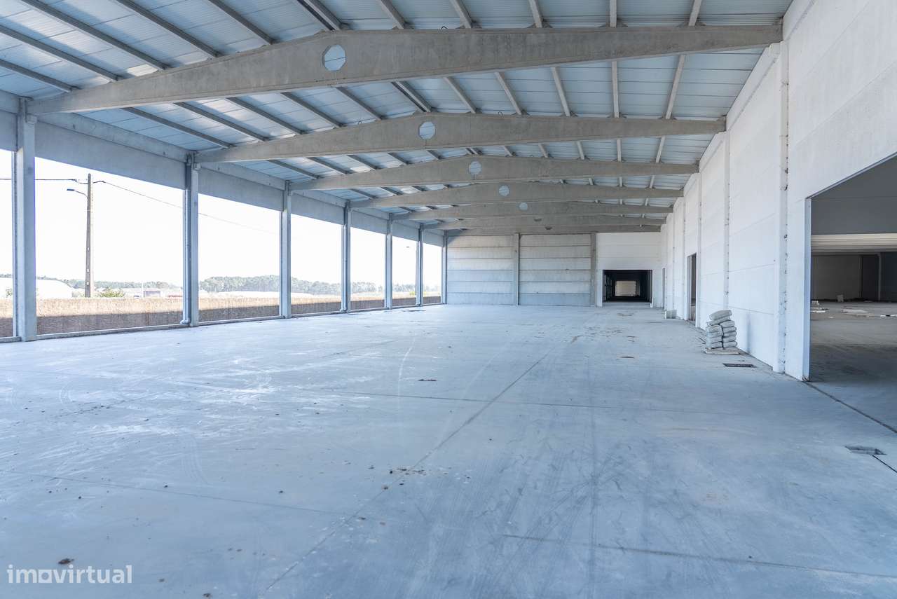 Entreposto em A-dos-Cunhados 8040m2-16