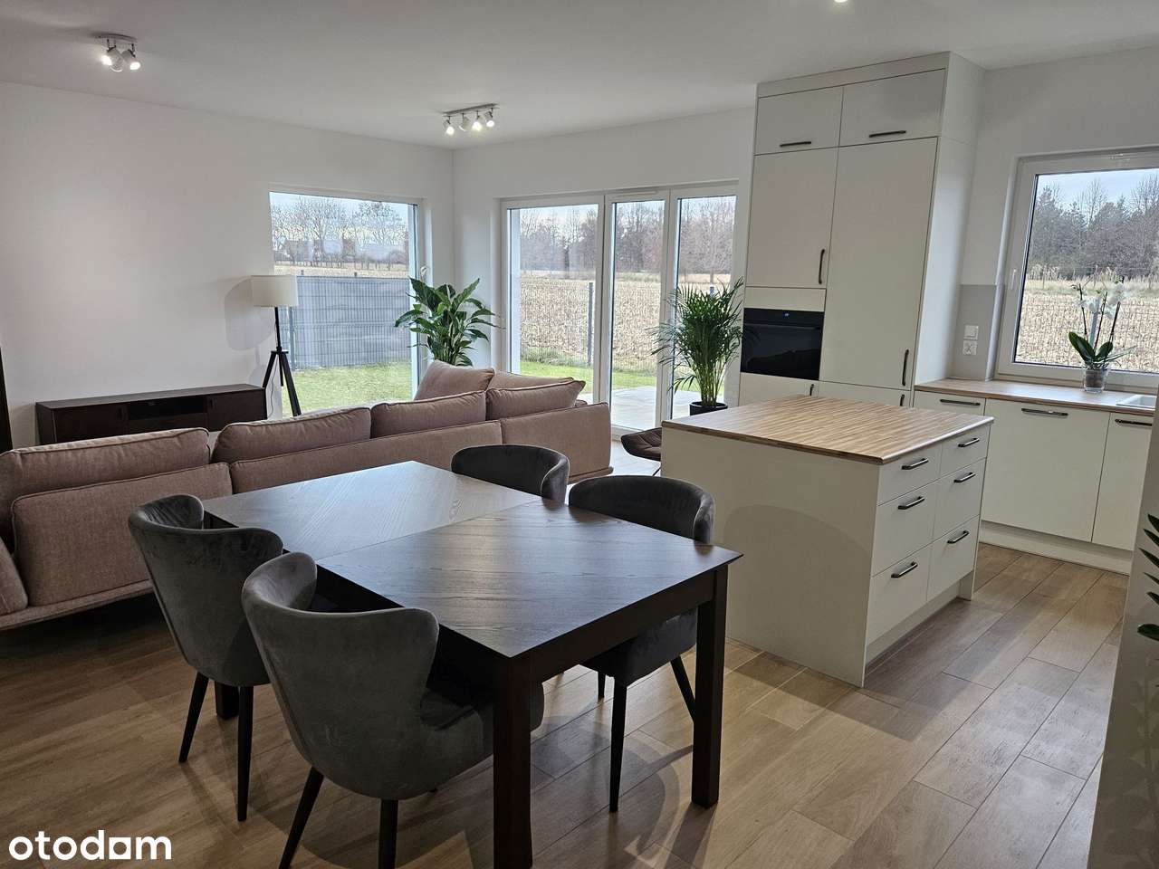 Dom parterowy wolnostojący Księginice, Domasław - Pełny obrazek: 2/13