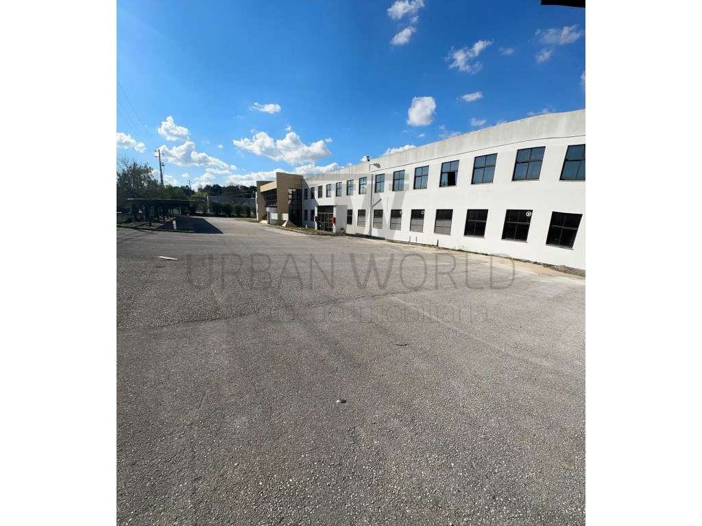 Armazém Industrial, Z. Industrial Torres Novas - Santarém, 12.056 m2-34