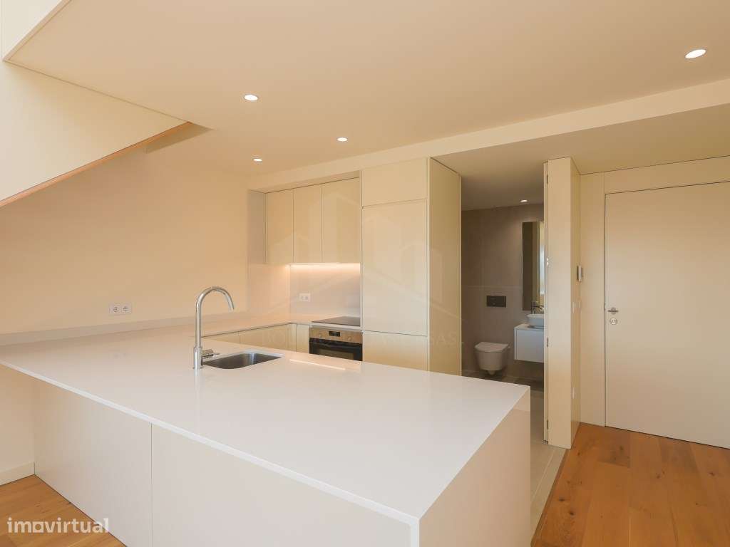 Apartamento T1 Novo em Matosinhos-0