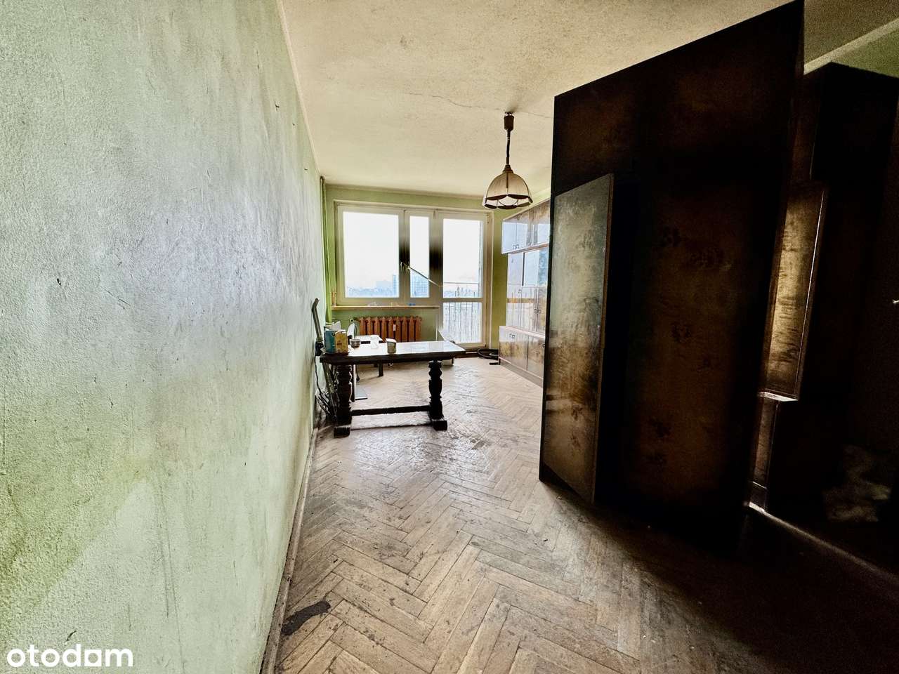 Kawalerka 27 m² | Os. Przyjaźni 9 | Do kapitalnego remontu | Wolna-4