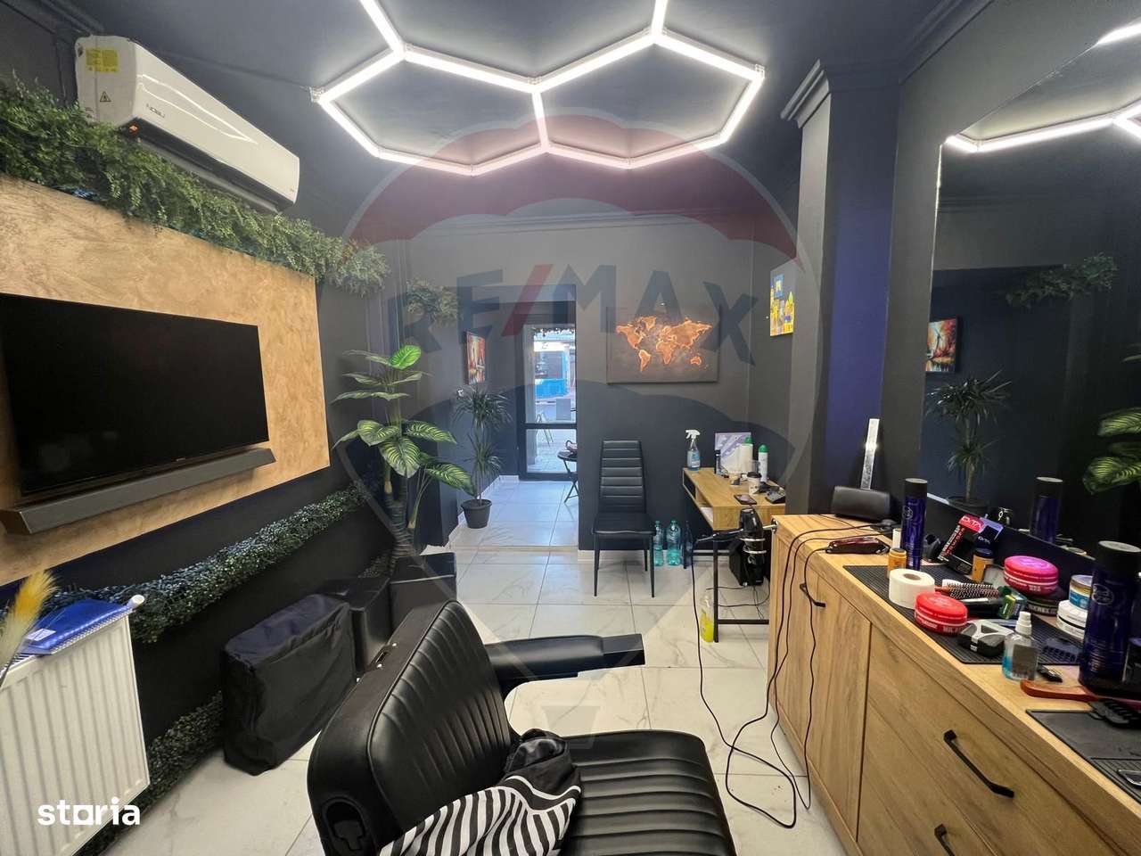 Spațiu comercial de 20mp de închiriat în zona Ultracentral - Imagine principală: 3/7