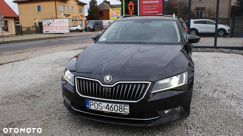 Skoda Superb 2.0 TDI DSG Style - 2