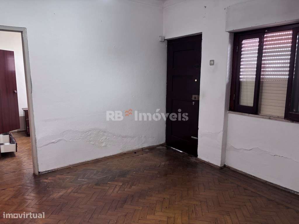 Apartamento T2 com Anexo - Vila Nova da Barquinha - Grande imagem: 5/16