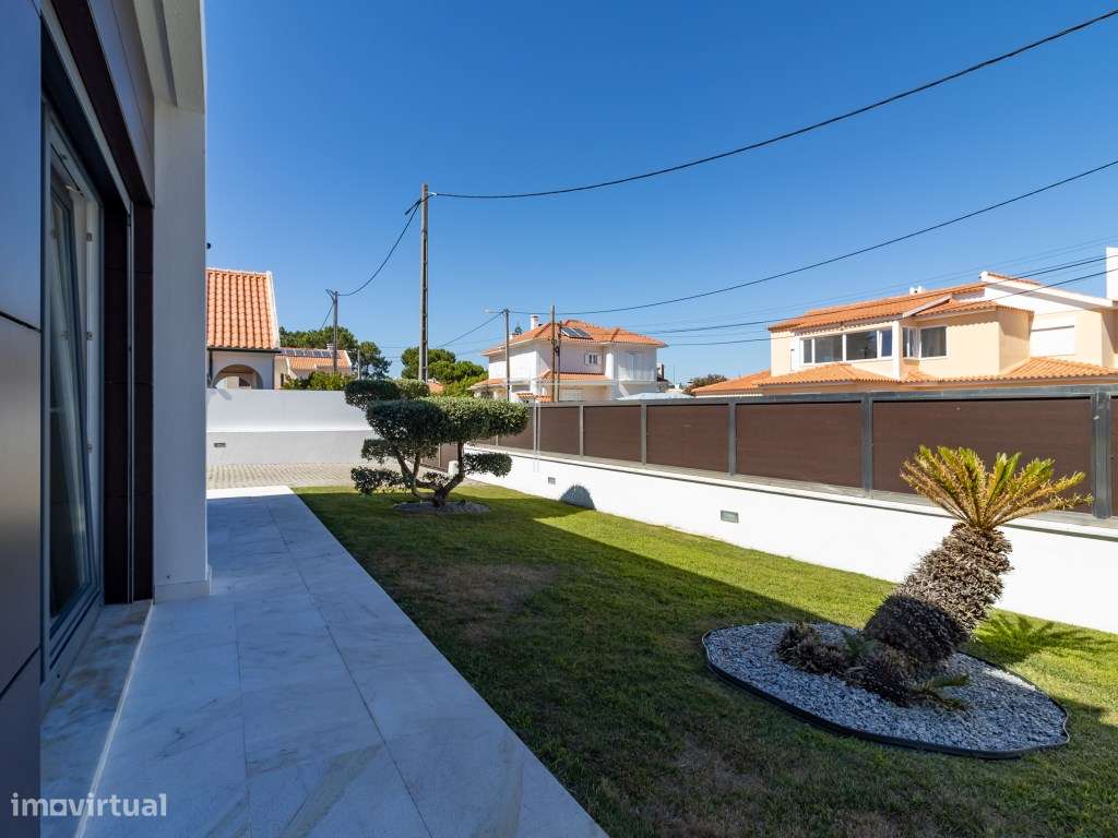 Moradia térrea com piscina salgada aquecida - Marisol-58