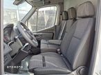 Mercedes-Benz sprinter - 9