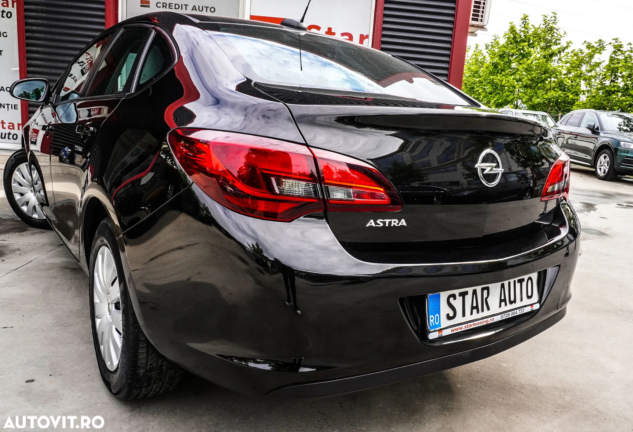 Opel Astra 1.6 TWINPORT ECOTEC Cosmo Aut - 5