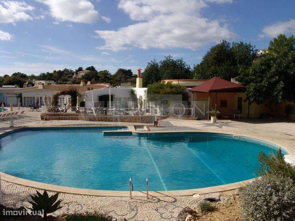 Moradia térrea geminada com 2 quartos - Quinta do Paraiso Carvoeiro, A-36