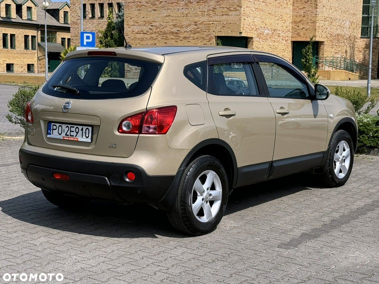 Nissan Qashqai - 8