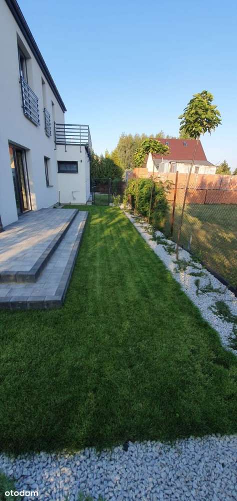 Dom w malowniczej i spokojnej okolicy I Chojny-1